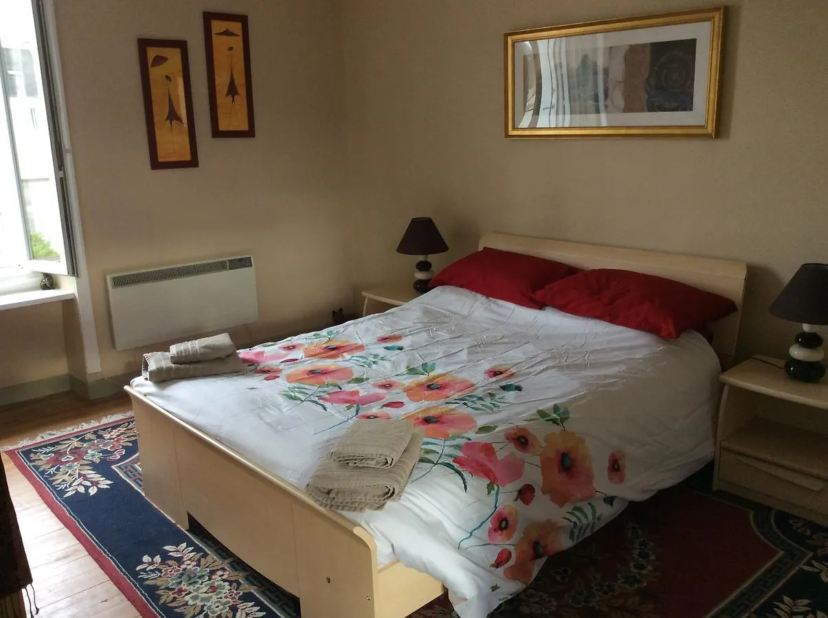 B&B Chez Odette 호텔 Mael-Carhaix